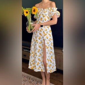 Reformation Marley Midi Dress Off Shoulder Linen Lemonade Print on White size 0